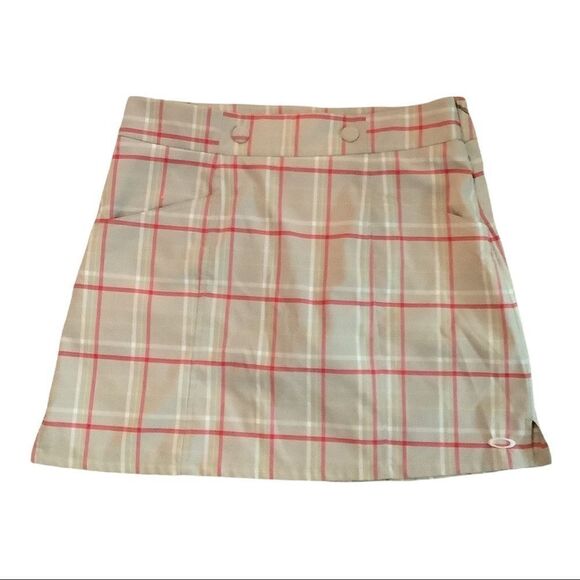 Oakley Skort Size 8  - Picture 1 of 4